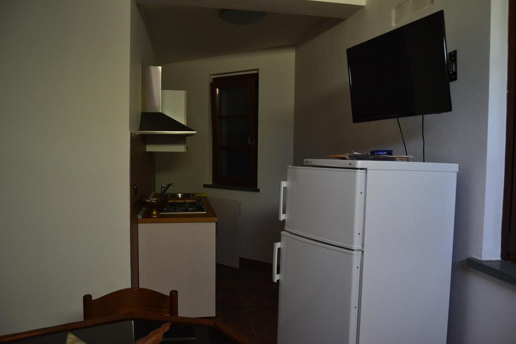 Tra La Costa Apartments Albiano Magra Exterior foto